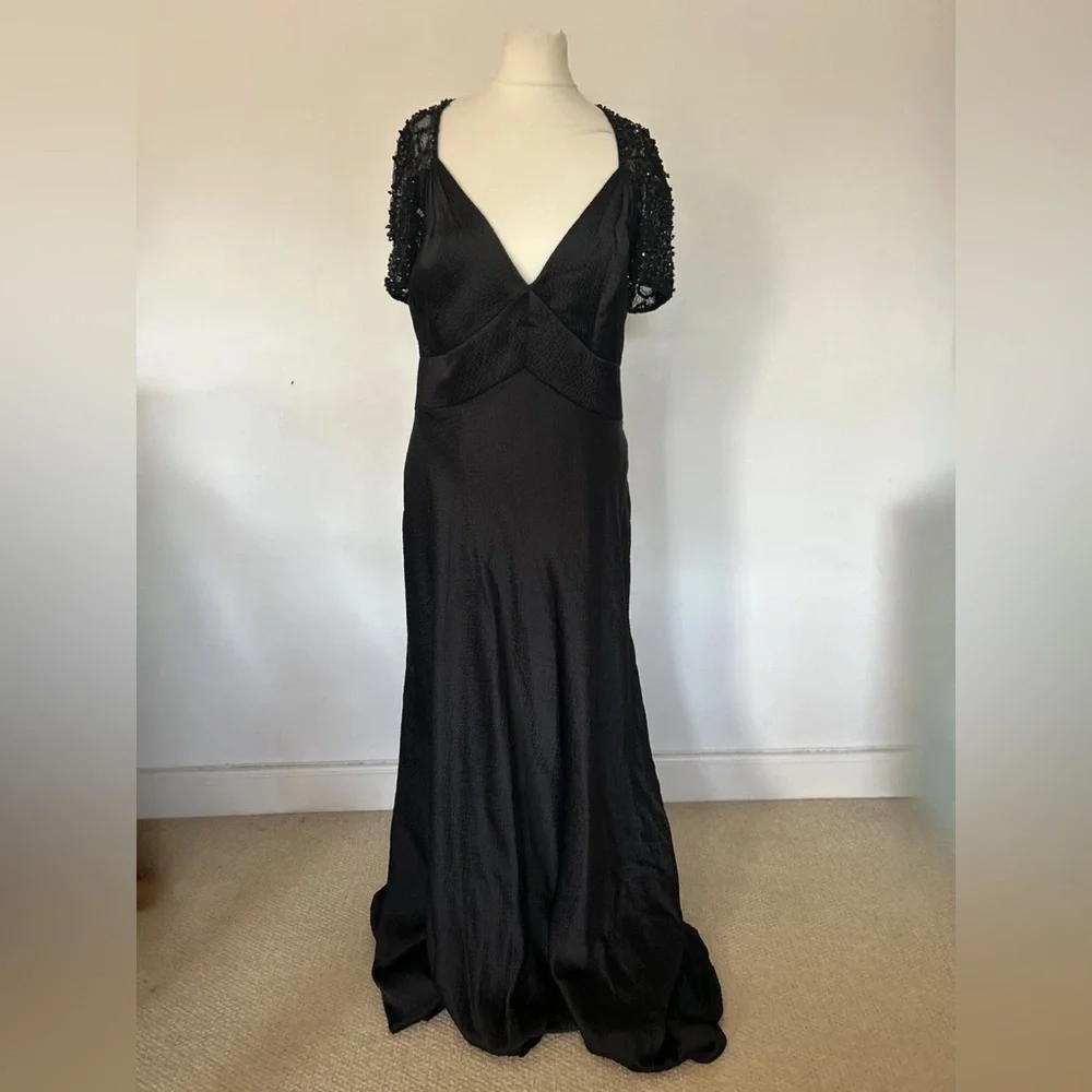 Badgley Mishka Sz 8 Short sleeve Beaded Lace Fit & Flare Silk Black Maxi Dress - Picture 12 of 12